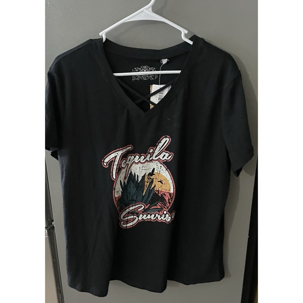 Panhandle Women's XL Tequila Sunrise Black Graphic T-Shirt Short Sleeve NEW